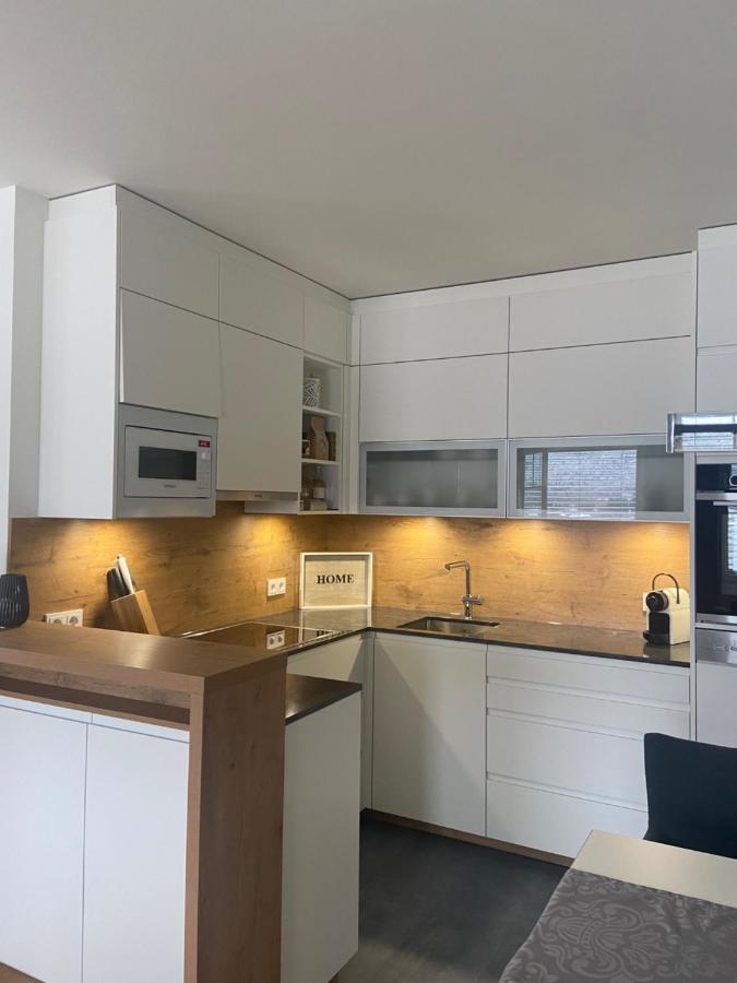 Lake View Apartment Seecorso Velden am Wörthersee Exterior photo